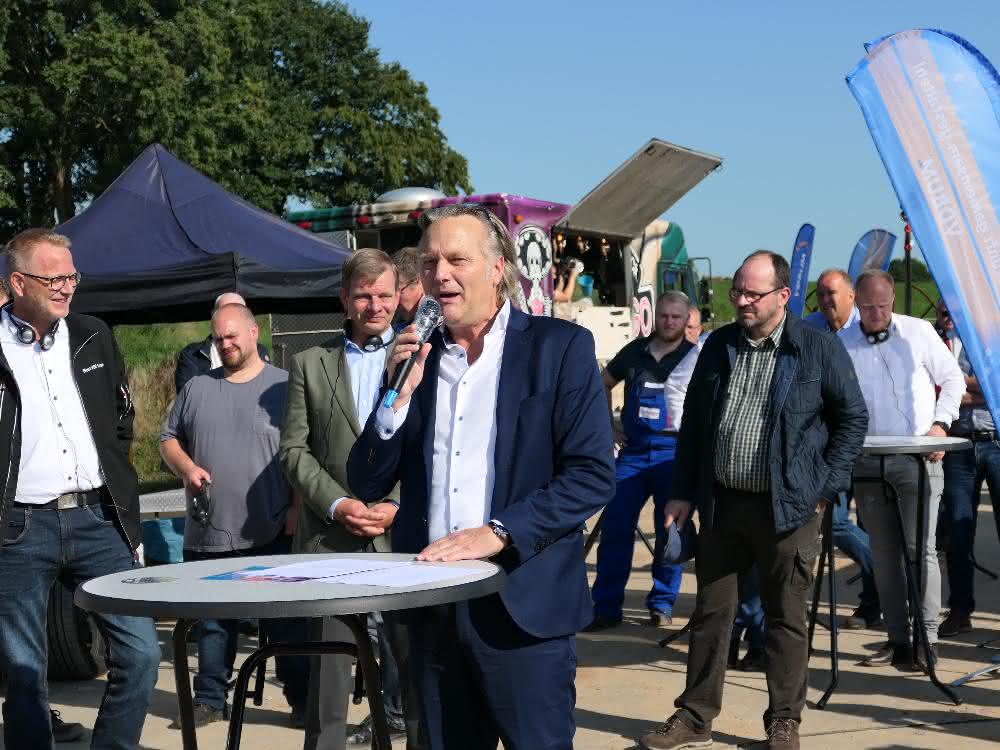 Maschinenpräsentation und Networking: VDBUM Road-Show gestartet