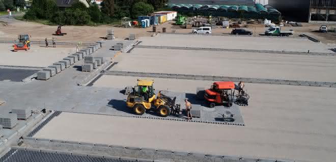 Optimas Pflasterverlegemaschine mit neuer Bedienvariante