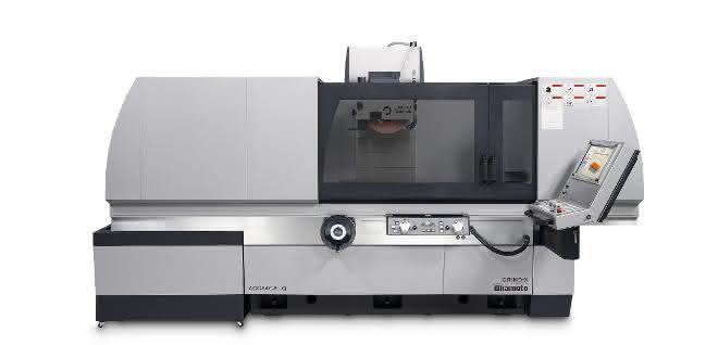 Universal cylindrical grinding machine