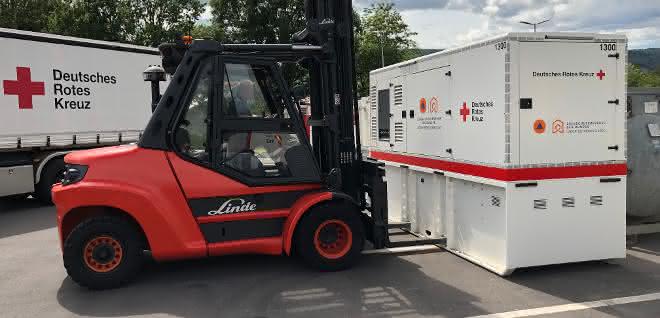 Linde's forklift as a flood helper