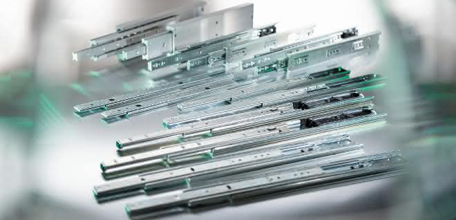 Telescopic rails