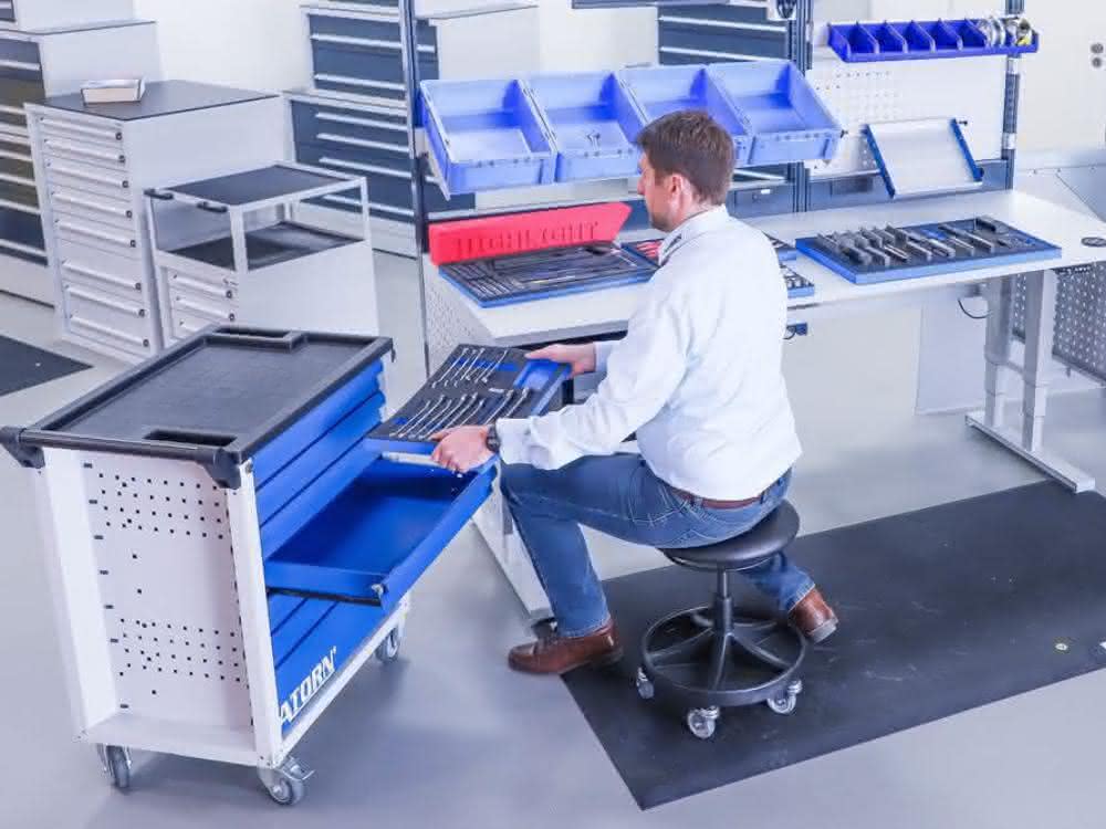 Assembly workstation