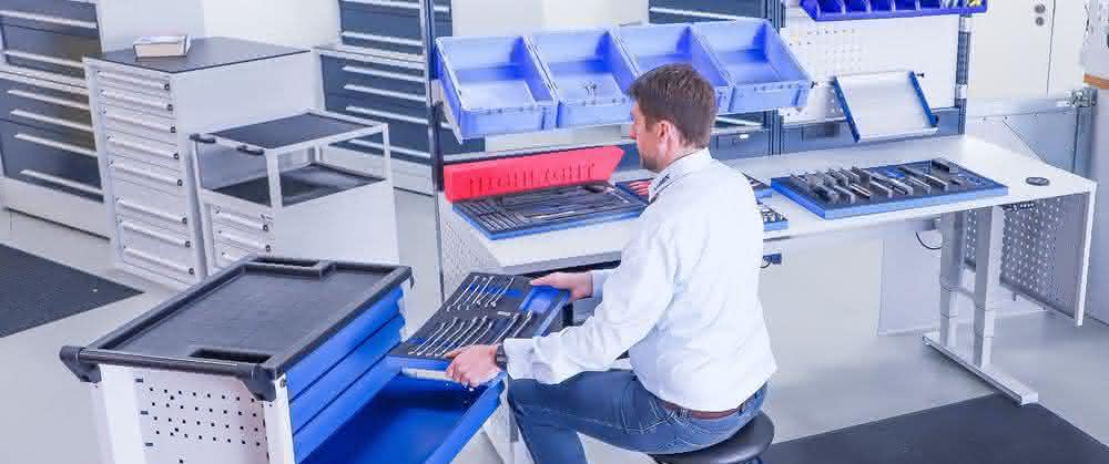 Assembly workstation