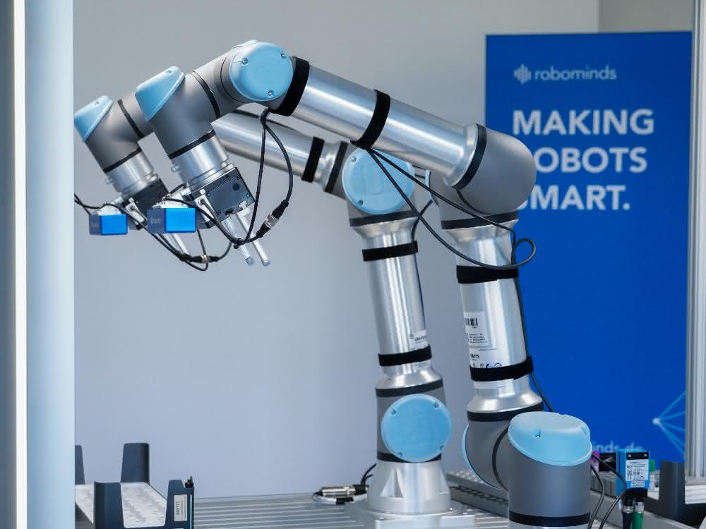 Robominds gewinnt Handling Award in der Kategorie Robotik Robominds gewinnt Handling Award in der Kategorie Robotik