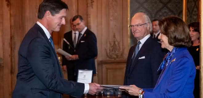 Engcon-Gründer mit „Köngismedaille“ geehrt Engcon-Gründer mit „Köngismedaille“ geehrt