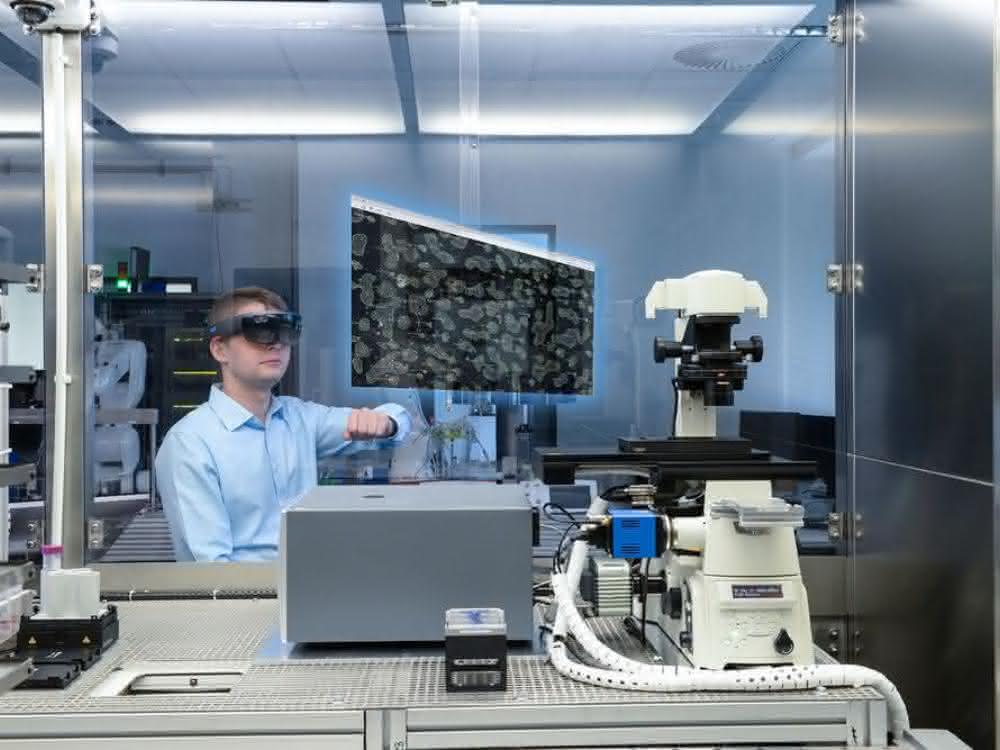 Automatisierte Überwachung einer Zellkultur durch High-Speed-Mikroskopie mit einer Augmented-Reality-Benutzeroberfläche.