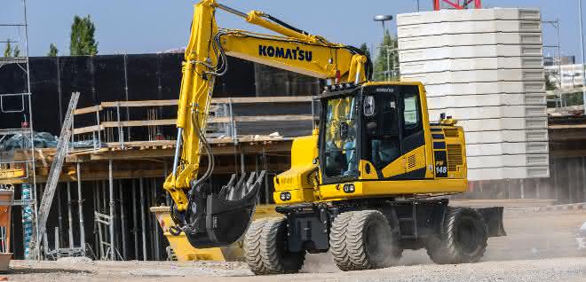 Drei Komatsu-Bagger in neuem Gewand Drei Komatsu-Bagger in neuem Gewand