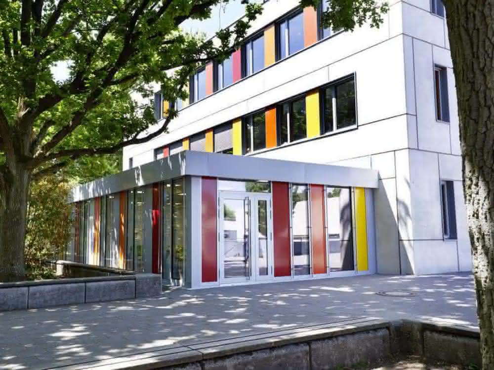 Mensaerweiterung mit Container-Modulen: Mobile Raumlösungen neu gedacht