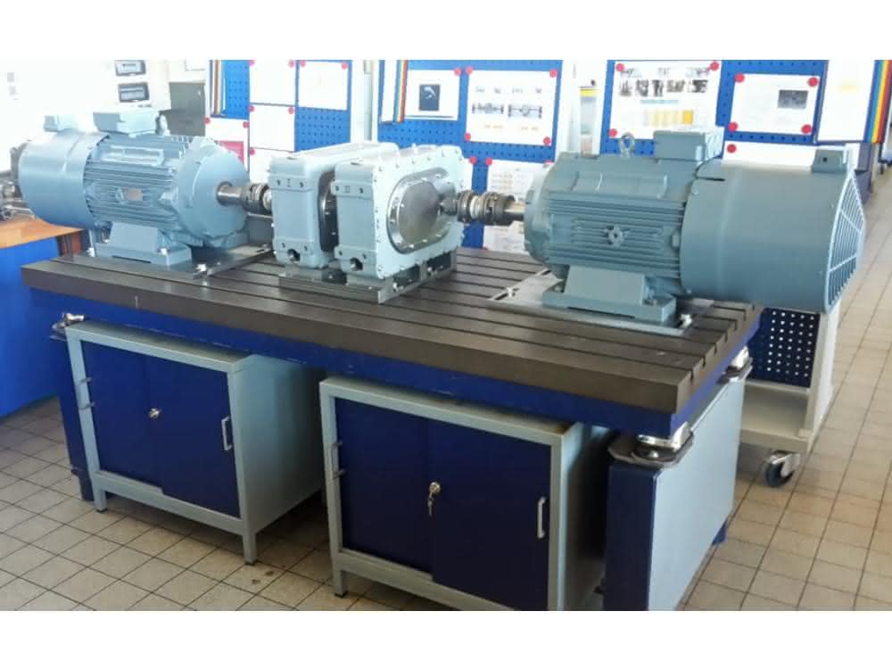 Gear test bench