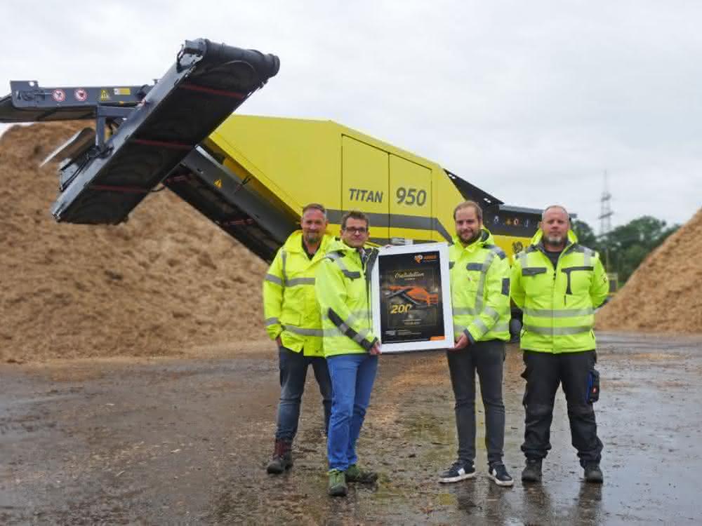 Zweiwellenzerkleinerer: Zeller Recycling setzt auf Arjes