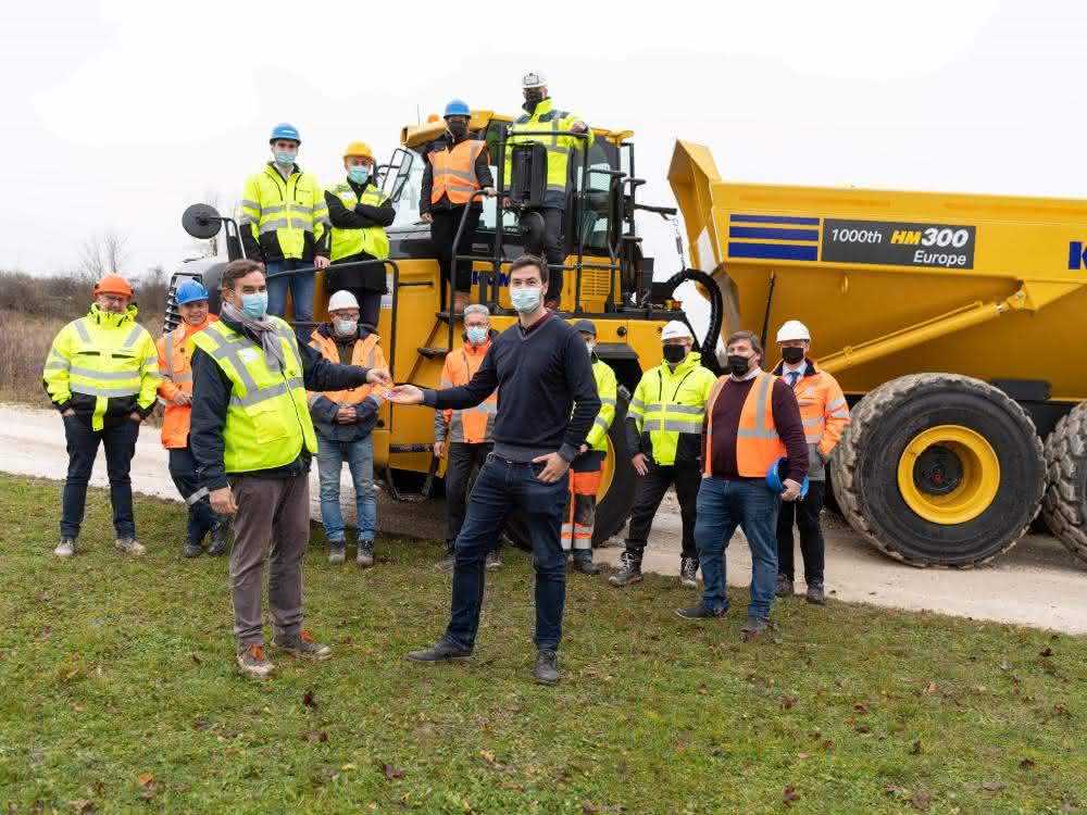 Komatsu Europe verkauft tausendsten HM300 Muldenkipper