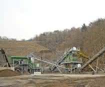 Flexibel zerkleinern und sieben: Baustoff-Recycling: Wilhelm Jost setzt auf SBM Mineral Processing