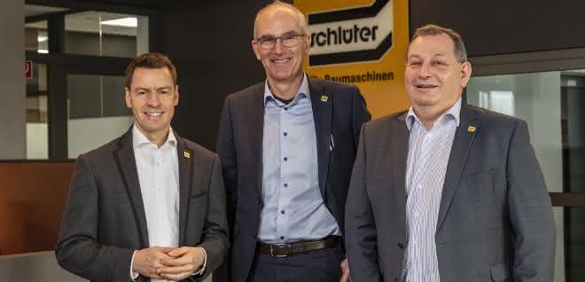 Schlüter für Baumaschinen vergrößert Vertriebsgebiet