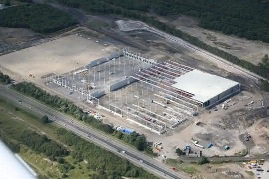 Auf der Fachtagung „Tragwerke aus Betonfertigteilen – konstruktiv und kreativ“ erläutern Experten, wie sich mit Hilfe des Planungsatlas Hochbau Wärmebrücken in Fertigteilfassaden berechnen lassen.