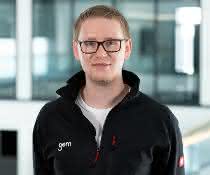 Philipp Dobberkau, Product Manager X-Ray, GOM Philipp Dobberkau, Product Manager X-Ray, GOM