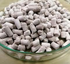 Verfahren entwickelt: Phosphor aus Katalysatoren wiedergewinnen Pellets