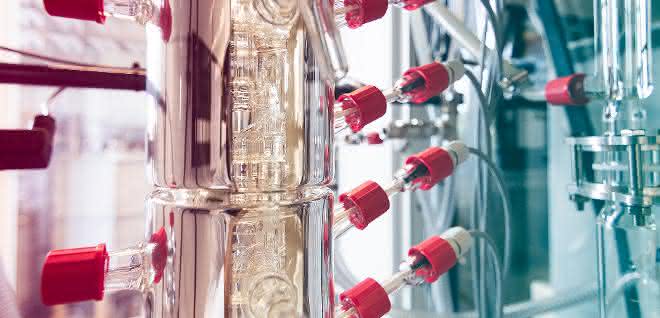 Verfahren entwickelt: Phosphor aus Katalysatoren wiedergewinnen Apparatur im Labor