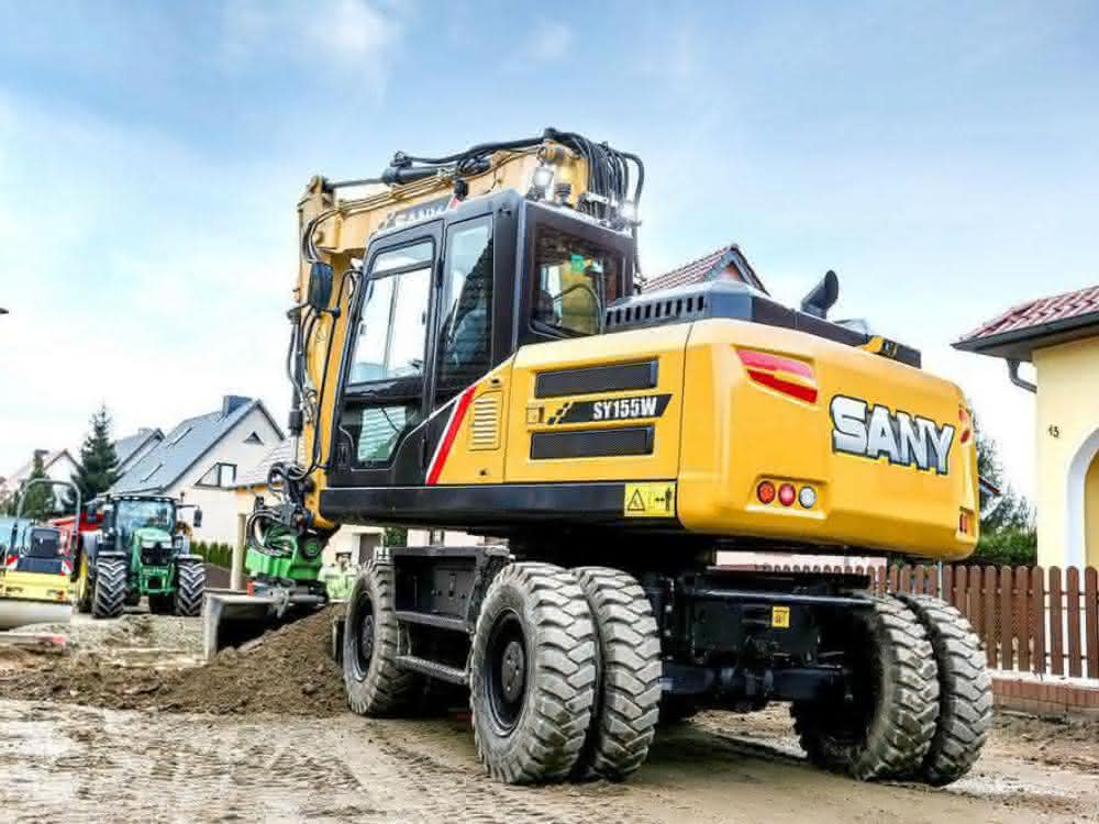 Mobilbagger: Mobil und kompakt auf Stufe fünf