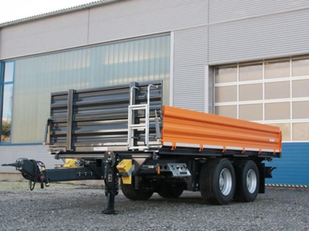 Neuer Tandemdreiseitenkipper von Zandt cargo