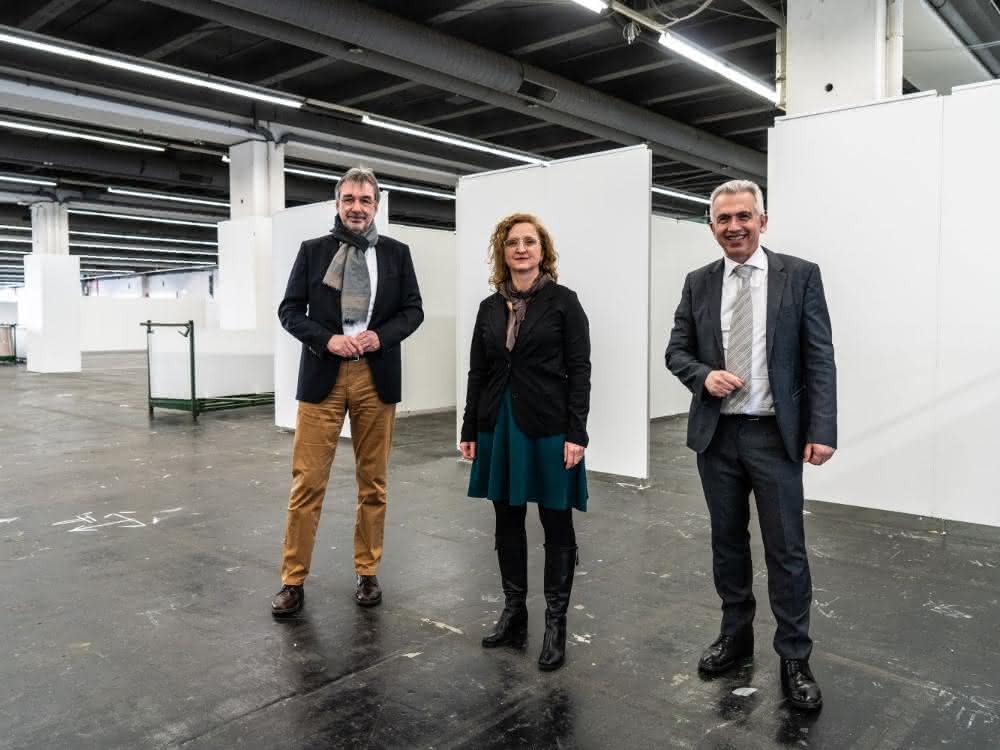 Messe Frankfurt becomes emergency accommodation
