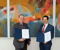 Michael Suess and Thomas Hofmann
