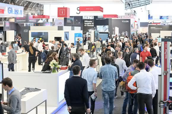 Trade fairs 2022: From person to person