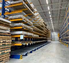 Thyssenkrupp Plastics nimmt neues Logistikzentrum in Betrieb Thyssenkrupp Plastics nimmt neues Logistikzentrum in Betrieb