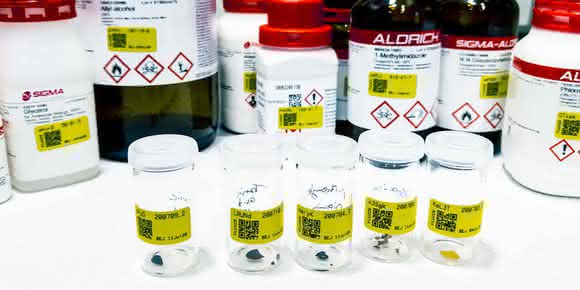 Chemikalienverwaltung im täglichen Laboralltag: Auf der Suche nach der richtigen Chemikalie Chemikalienverwaltung im täglichen Laboralltag: Auf der Suche nach der richtigen Chemikalie