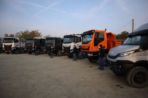 Offroad-Familienausflug mit Oliver Willms: Italienische Momente mit den neuen Lkw von Iveco