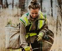 Getac engagiert sich mit One Tree Planted für die Wiederaufforstung von Wäldern Getac engagiert sich mit One Tree Planted für die Wiederaufforstung von Wäldern