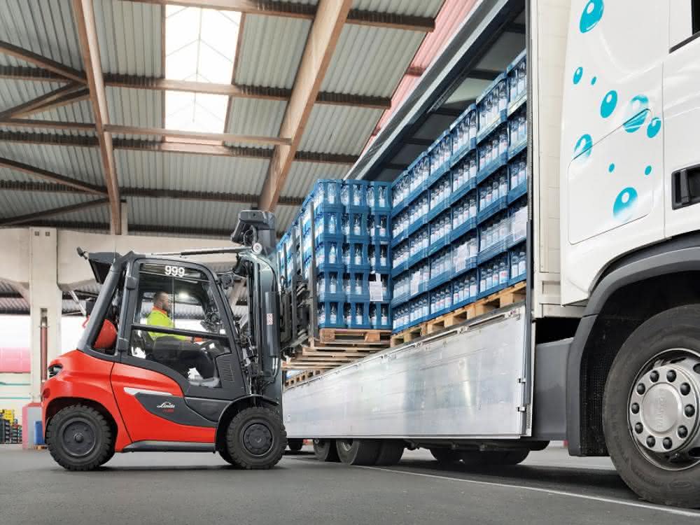 Verbrenner der neuesten Generation: Leistungsstarker Familienzuwachs bei Linde Material Handling Verbrenner der neuesten Generation: Leistungsstarker Familienzuwachs bei Linde Material Handling