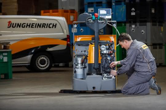 Pilot project in Norway: Jungheinrich brings CO2-neutral customer service to intralogistics