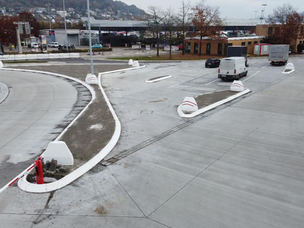 Geklebte Inseln für reibungslosen Grenzverkehr