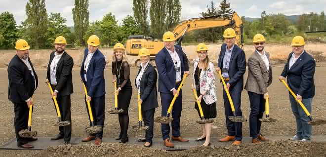 New location for reach truck production: Groundbreaking ceremony for new Jungheinrich plant