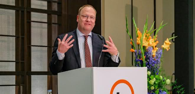 Rohrleitungsbauverband: Neuer rbv-Präsident: Fritz Eckard Lang übergibt den Staffelstab an Ralph Donath