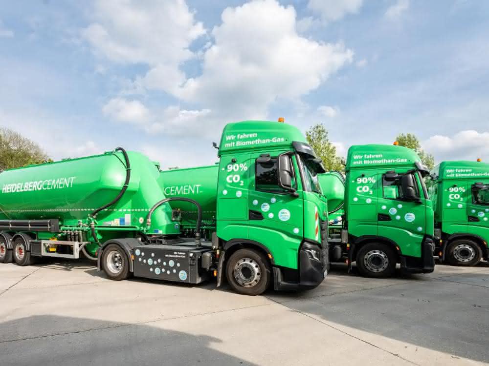Reduzierter CO₂-Fußabdruck: Heidelberg Cement betreibt LKW-Flotte mit Biomethan-Gas