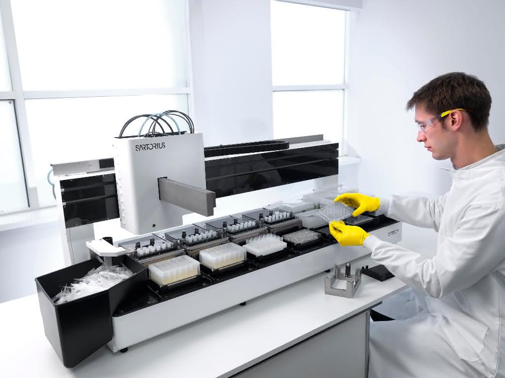 Für Molekül- und Zelllinienentwicklung: Systeme für die Life Sciences Mikrobioreaktorsystem in einem Labor
