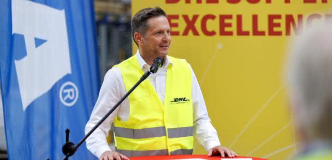 DHL Supply Chain implements fulfillment center for IKEA Germany