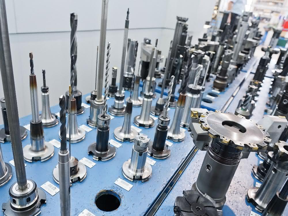 Predictive tool provision