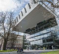 Tagungsort der Smart Building Convention: Das SuperC der RWTH Aachen University im Stadtzentrum, nahe dem Aachener Dom und dem Rathaus.