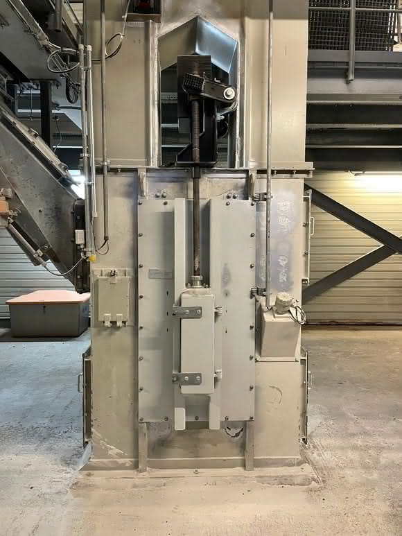 Beumer project: Refit as an alternative to new build