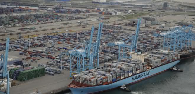 A.P. Moller - Maersk expands logistics business and achieves record result