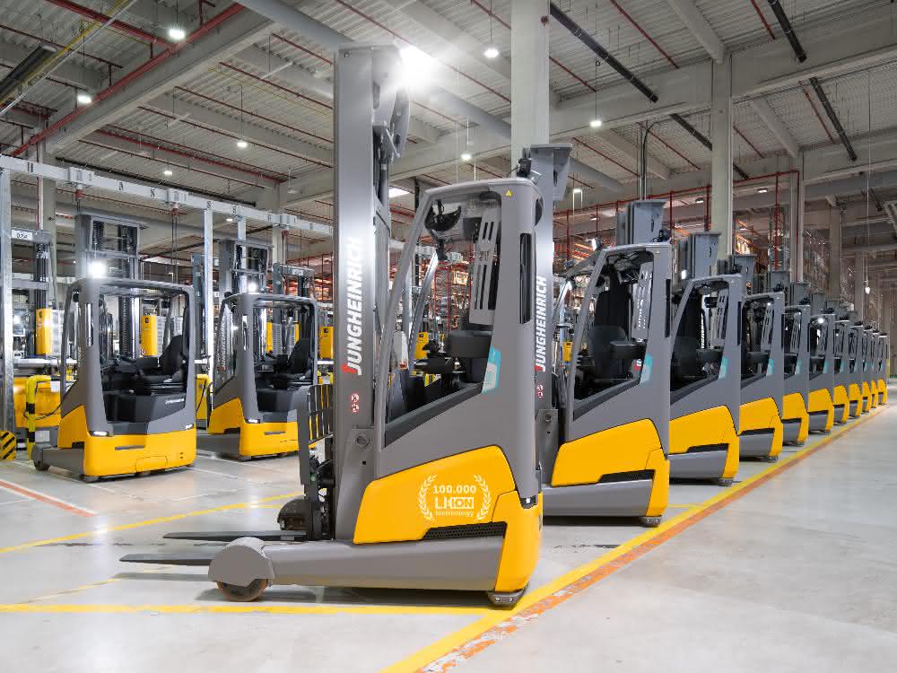 Jungheinrich delivers 100,000th lithium-ion truck