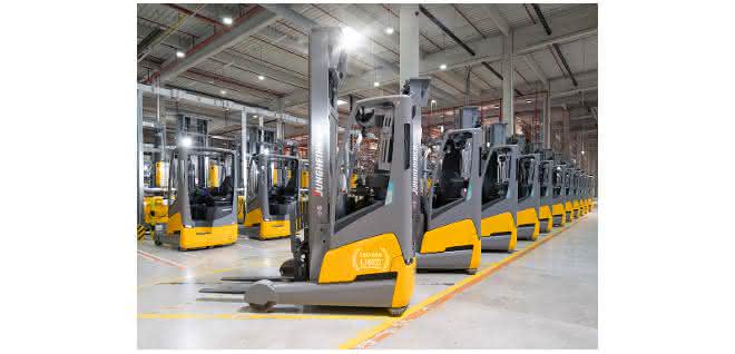Jungheinrich delivers 100,000th lithium-ion truck