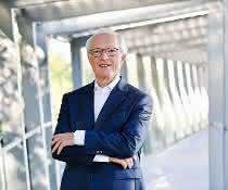 Dr. Kurt Schmalz