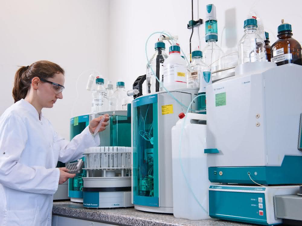 Digitalisierung im Auftragslabor managen: LIMS als zentraler Baustein Digitalisierung im Auftragslabor managen: LIMS als zentraler Baustein
