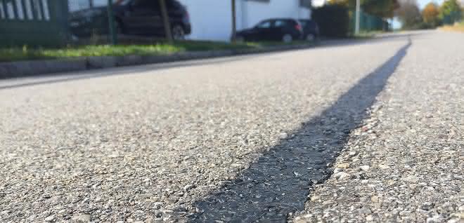 Nadler Straßentechnik: Perfekte Fugen und noch mehr