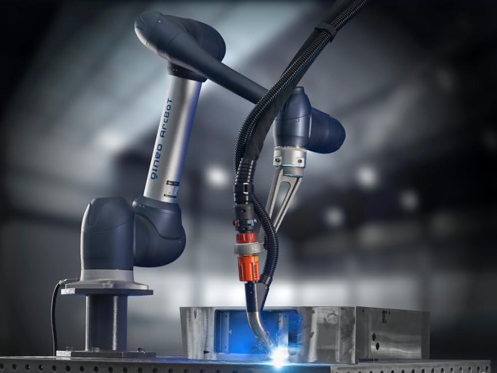 Anzeige: QINEO ArcBoT: Optimale Mensch-Roboter-Kollaboration Anzeige: QINEO ArcBoT: Optimale Mensch-Roboter-Kollaboration