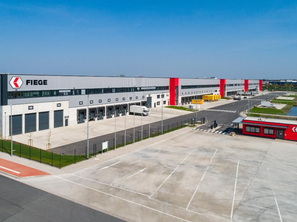 Fiege implements robotics project for CBR Fashion