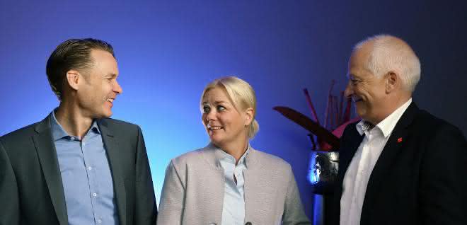 Nikas Schröder, Simone Schiffgens and Andreas Montag